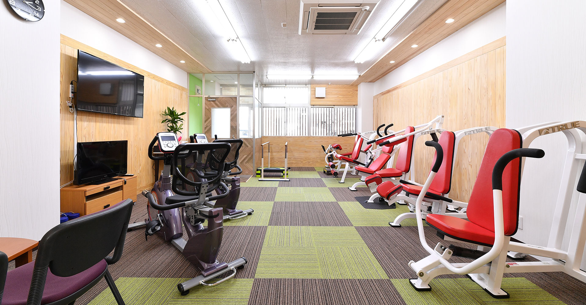 機器紹介｜ささき整骨院・リハビリデイサービスすきっぷ｜福井｜合同会社 A DAY（アデイ）